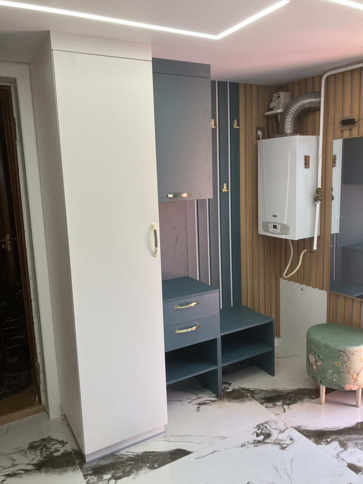 Мебель в прихожую
